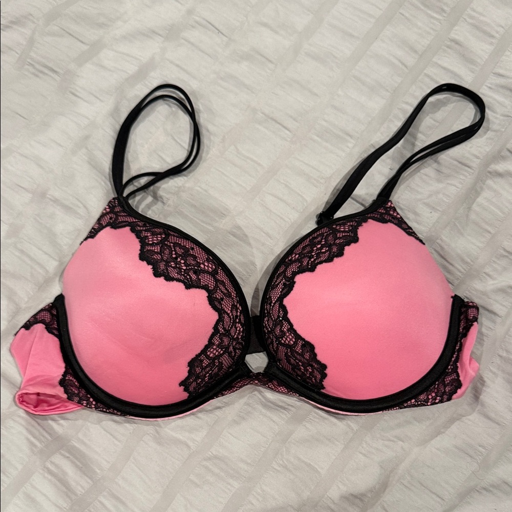 Victoria's Secret Very Sexy Padded Pink Bra with Black Lace